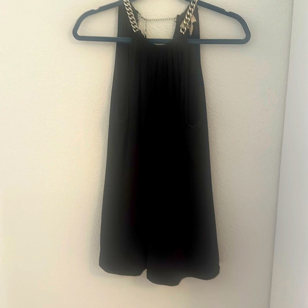 Beautiful, long flowing Michael Kors shirt made of rayon with silver chain